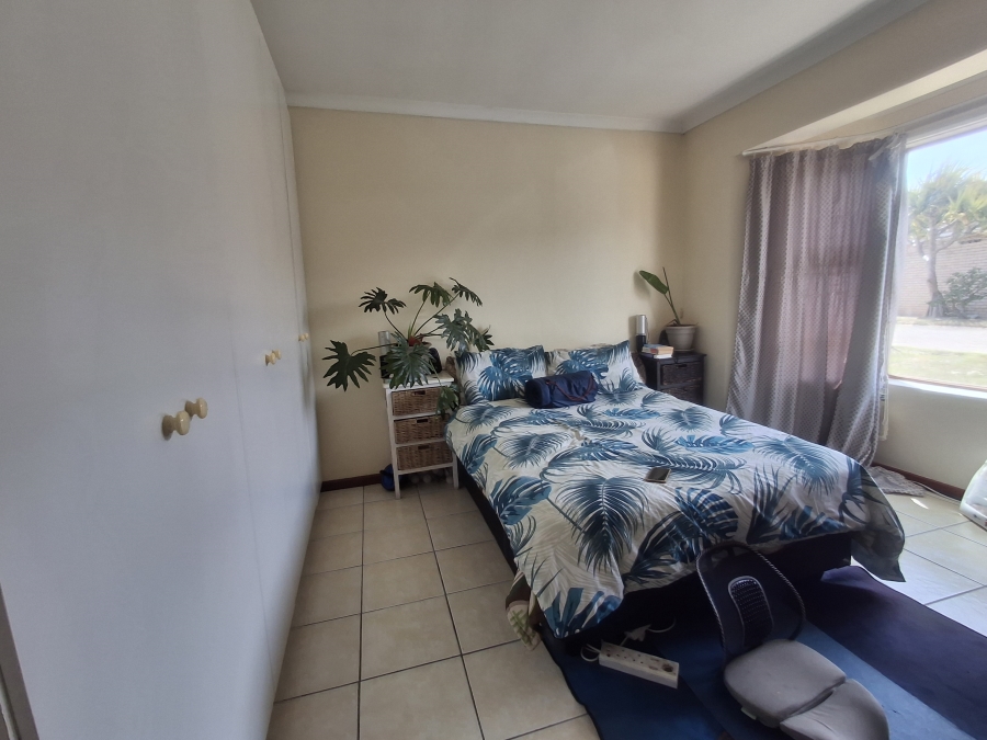 2 Bedroom Property for Sale in Summerstrand Eastern Cape